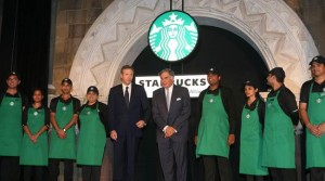 Starbucks CEO and Staff with Ratan Tata